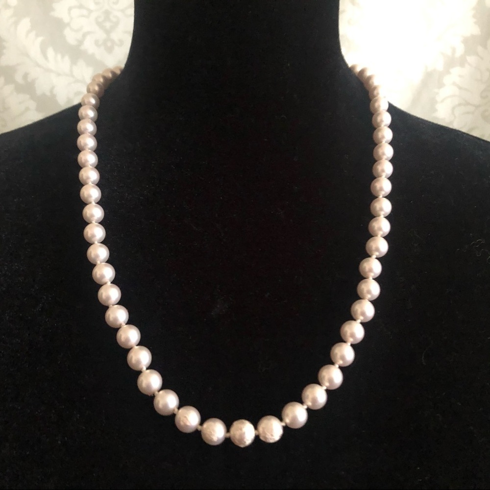 Pink faux “pearl” strand Brand New